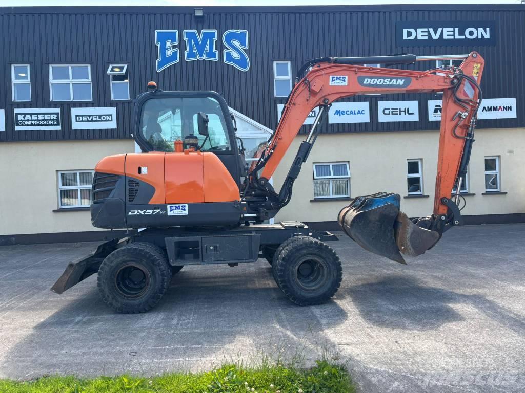 Doosan DX 57 W-5 Ratiniai ekskavatoriai