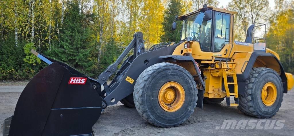 Volvo L 220 G Naudoti ratiniai krautuvai