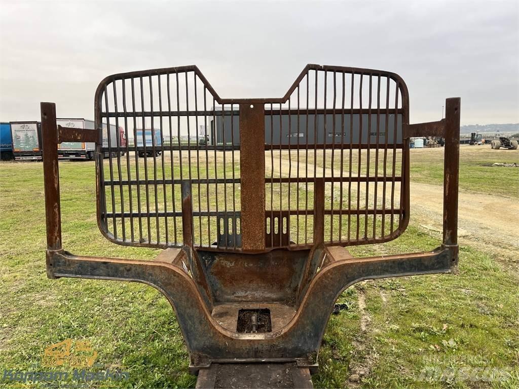 John Deere 1210E Kiti priedai