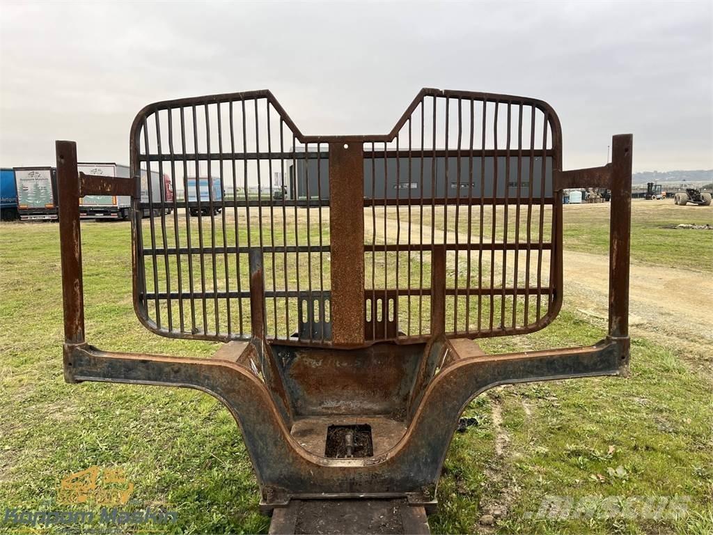 John Deere 1210E Kiti priedai