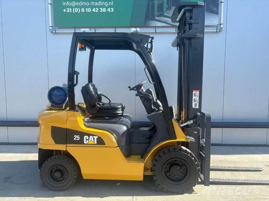 CAT GP25N Heftruck LPG (dujiniai) krautuvai