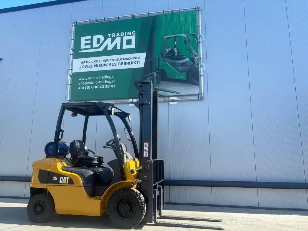 CAT GP25N Heftruck LPG (dujiniai) krautuvai