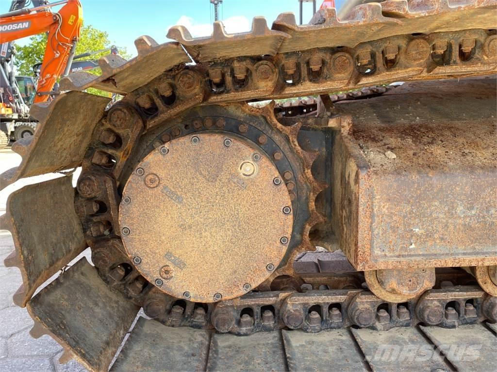 Doosan DX235LC-5 Vikšriniai ekskavatoriai