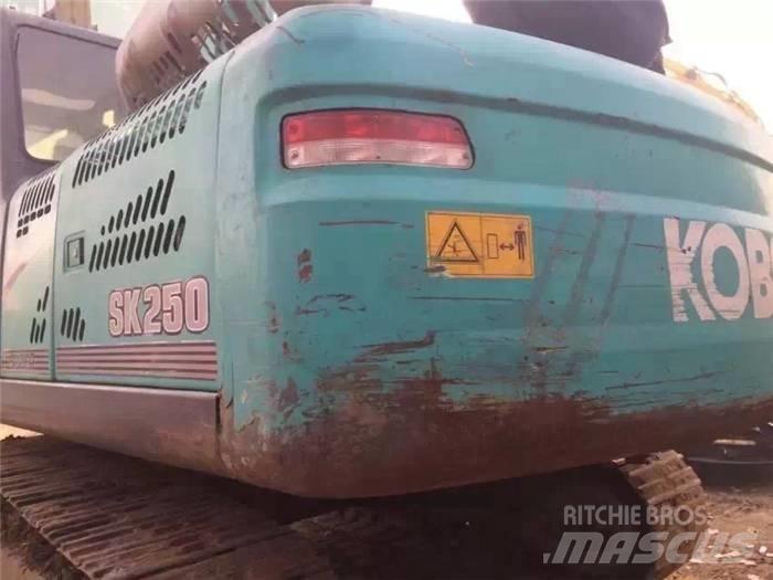 Kobelco SK 250-8 Vikšriniai ekskavatoriai