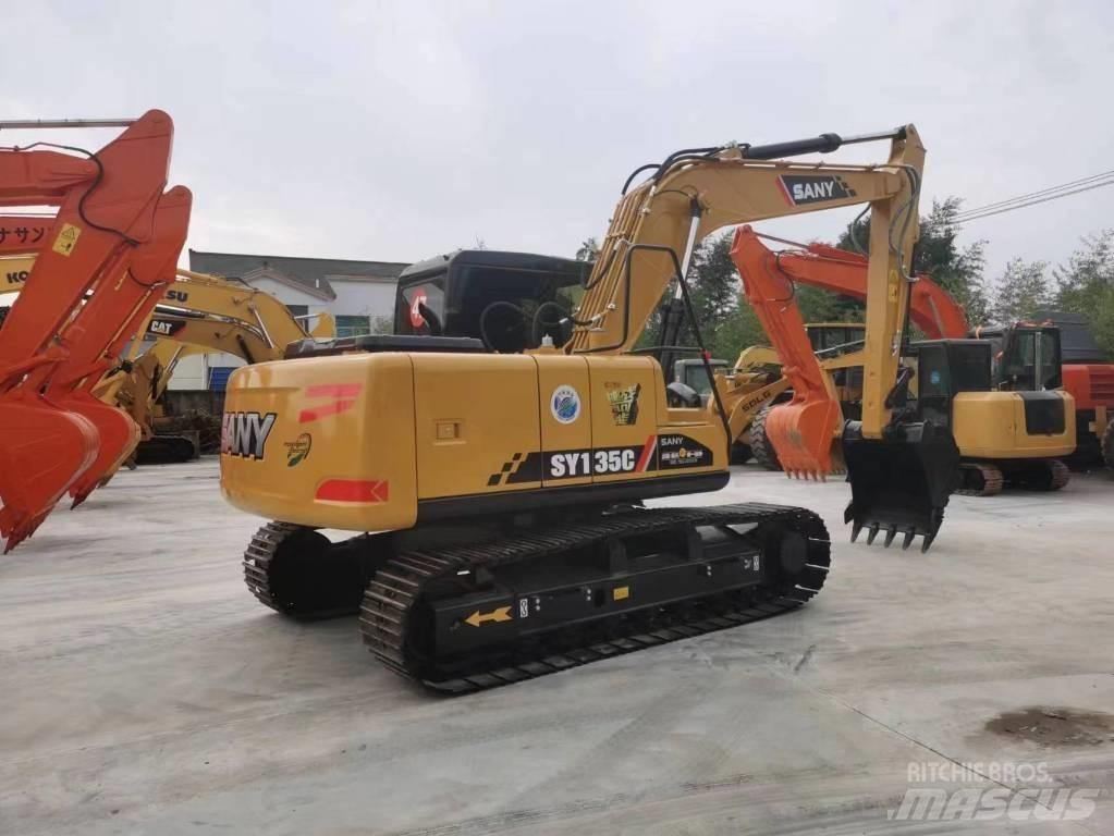 Sany SY135C Vikšriniai ekskavatoriai