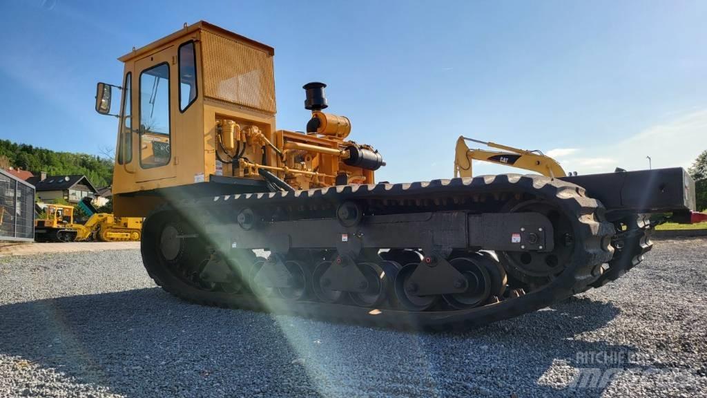 Morooka MST 2200 Vikšrinė savivartė technika