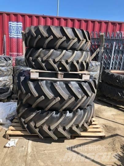 Valtra Wheels & Tyres Padangos, ratai ir ratlankiai