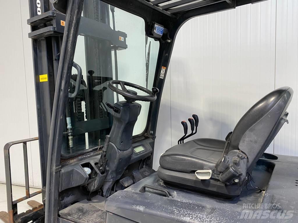 Doosan B35X-5 Elektriniai šakiniai krautuvai