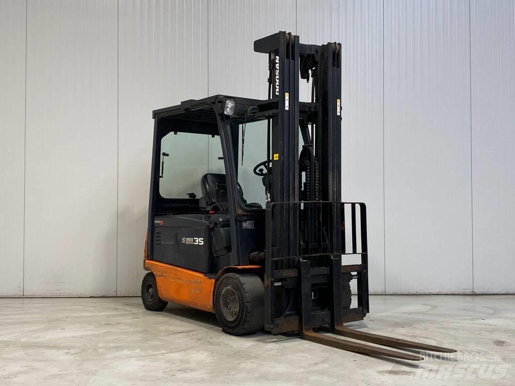 Doosan B35X-5 Elektriniai šakiniai krautuvai
