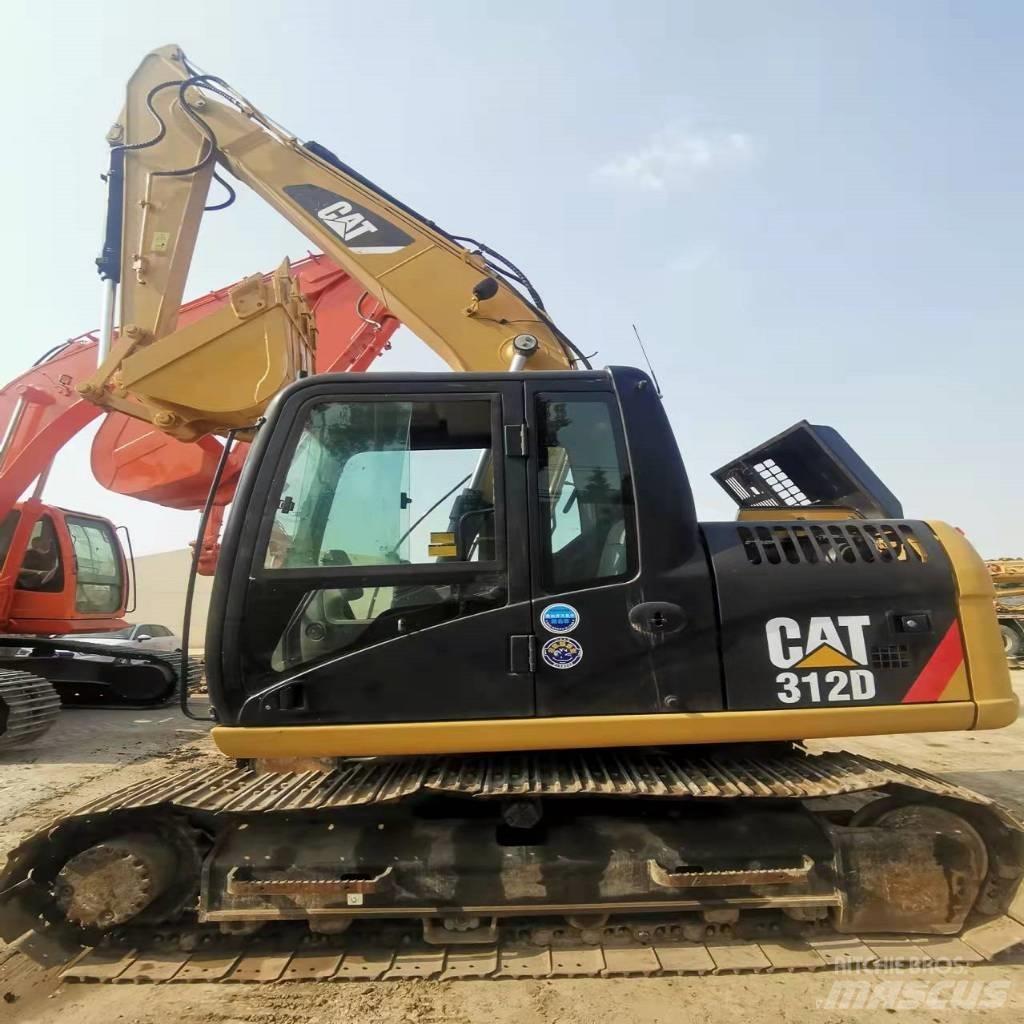 CAT 312 D Vidutinės galios ekskavatoriai 7-12 t