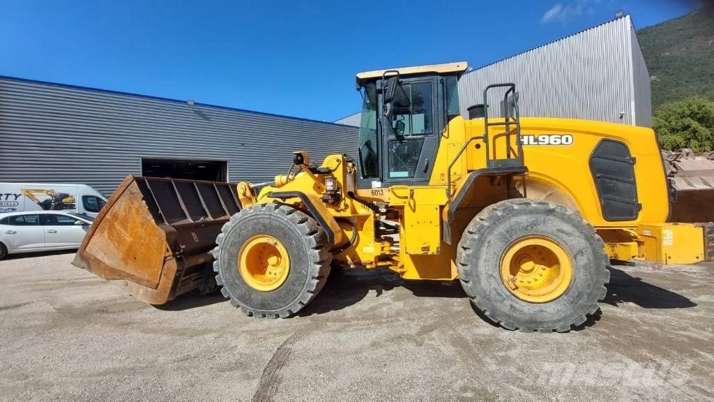 Hyundai HL 960 Naudoti ratiniai krautuvai