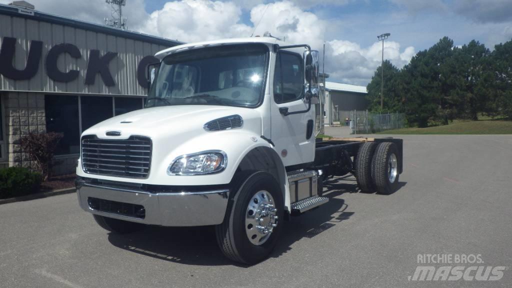 Freightliner M2106 Važiuoklė su kabina