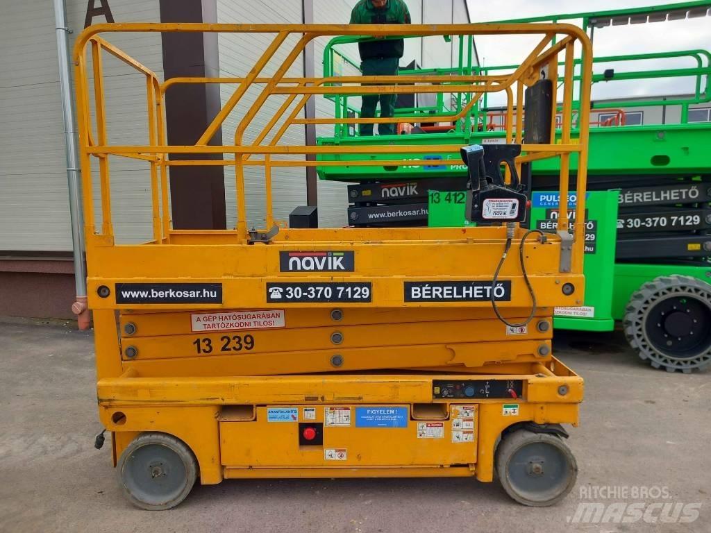 Haulotte Compact 10 Žirkliniai keltuvai