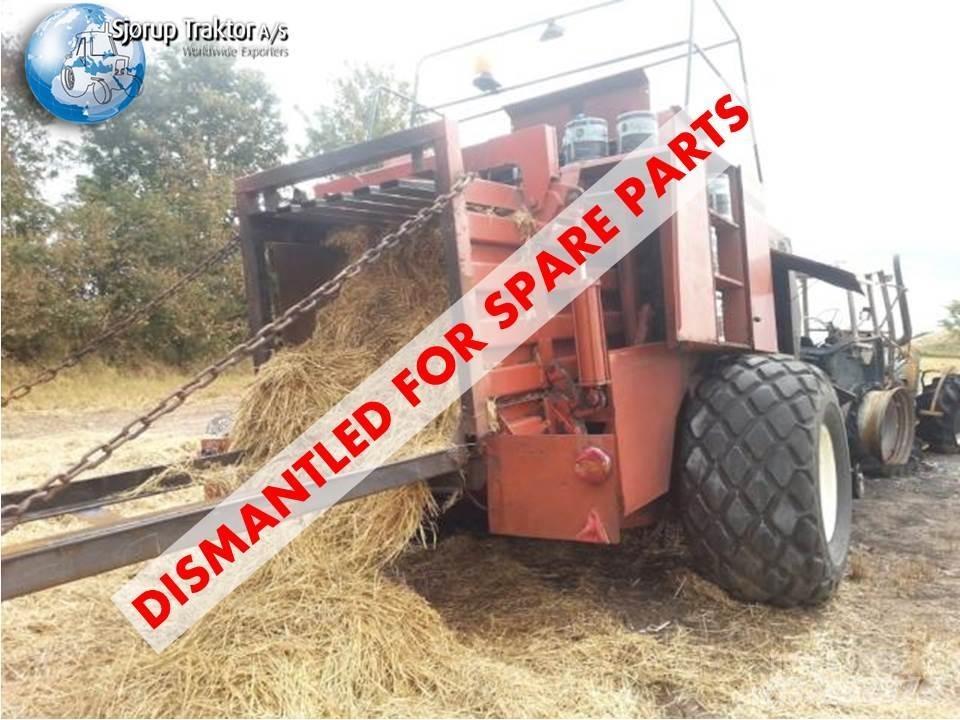 Hesston 4900 Traktoriai