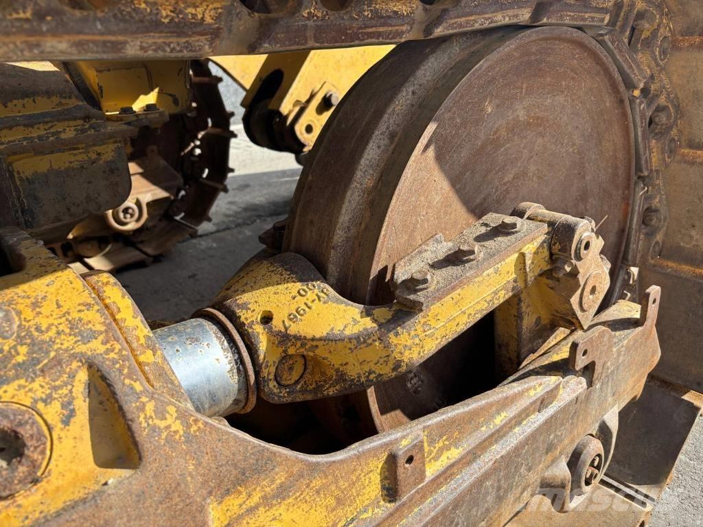 CAT 953 D Vikšriniai krautuvai