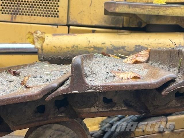 CAT D5N LGP PAT Vikšriniai buldozeriai