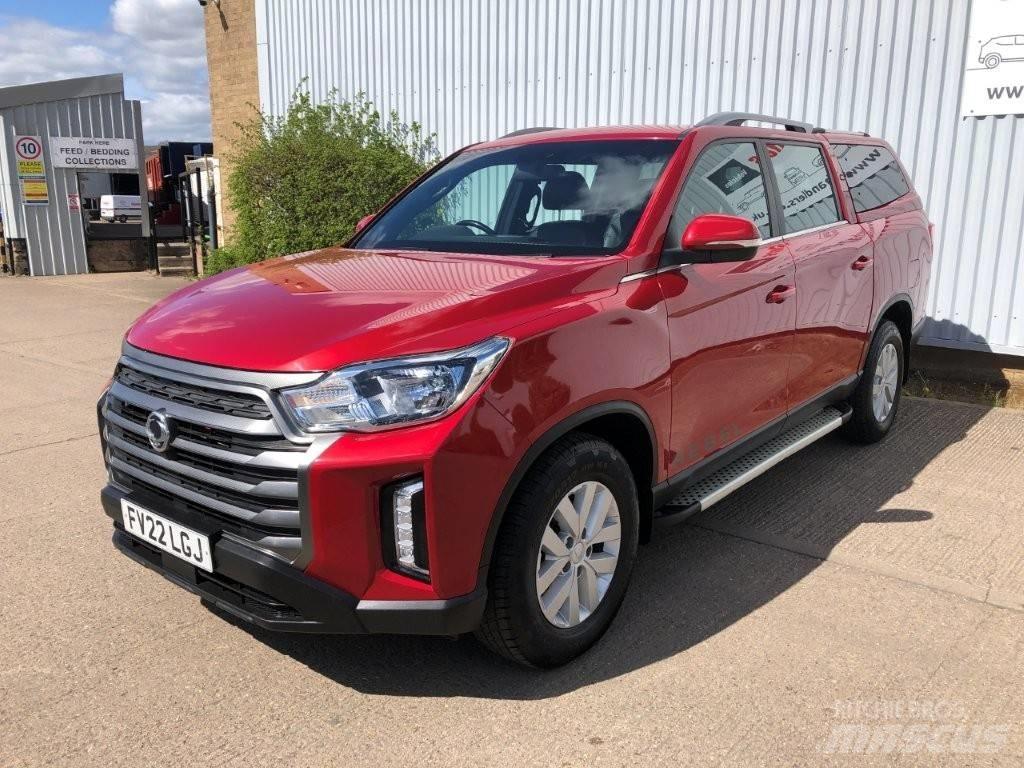 Ssangyong Musso Lengvieji automobiliai