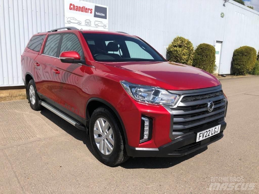 Ssangyong Musso Lengvieji automobiliai