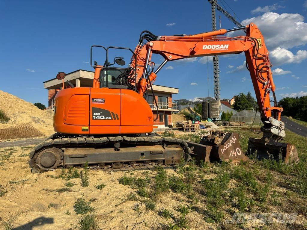 Doosan DX 140 LCR-3 Vikšriniai ekskavatoriai