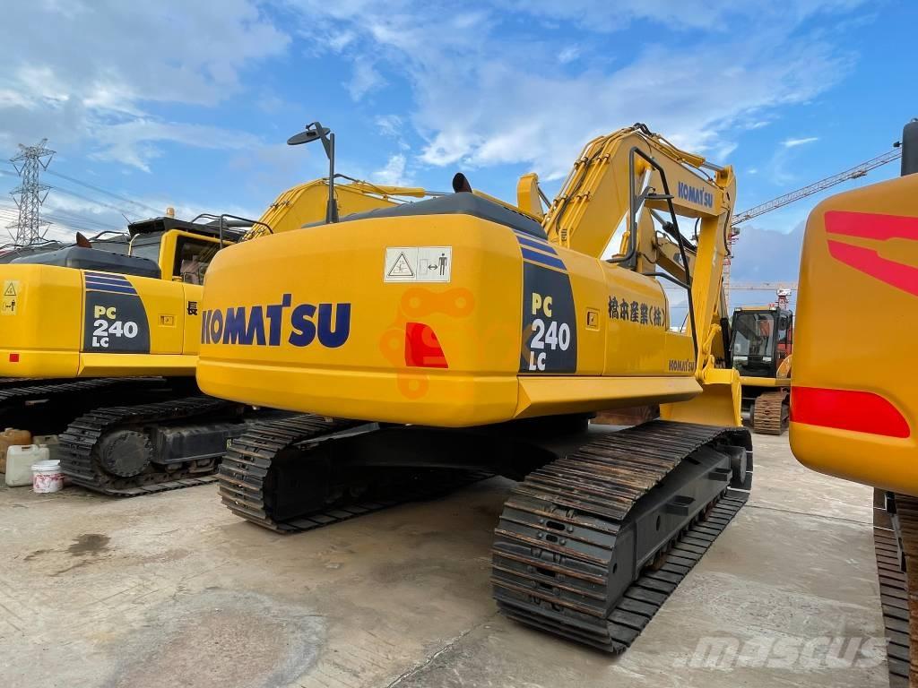 Komatsu PC 240 Vikšriniai ekskavatoriai