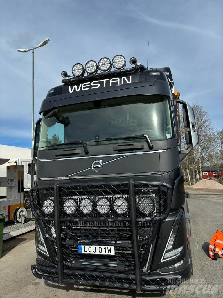 Volvo FH16 650 Miškovežių vilkikai