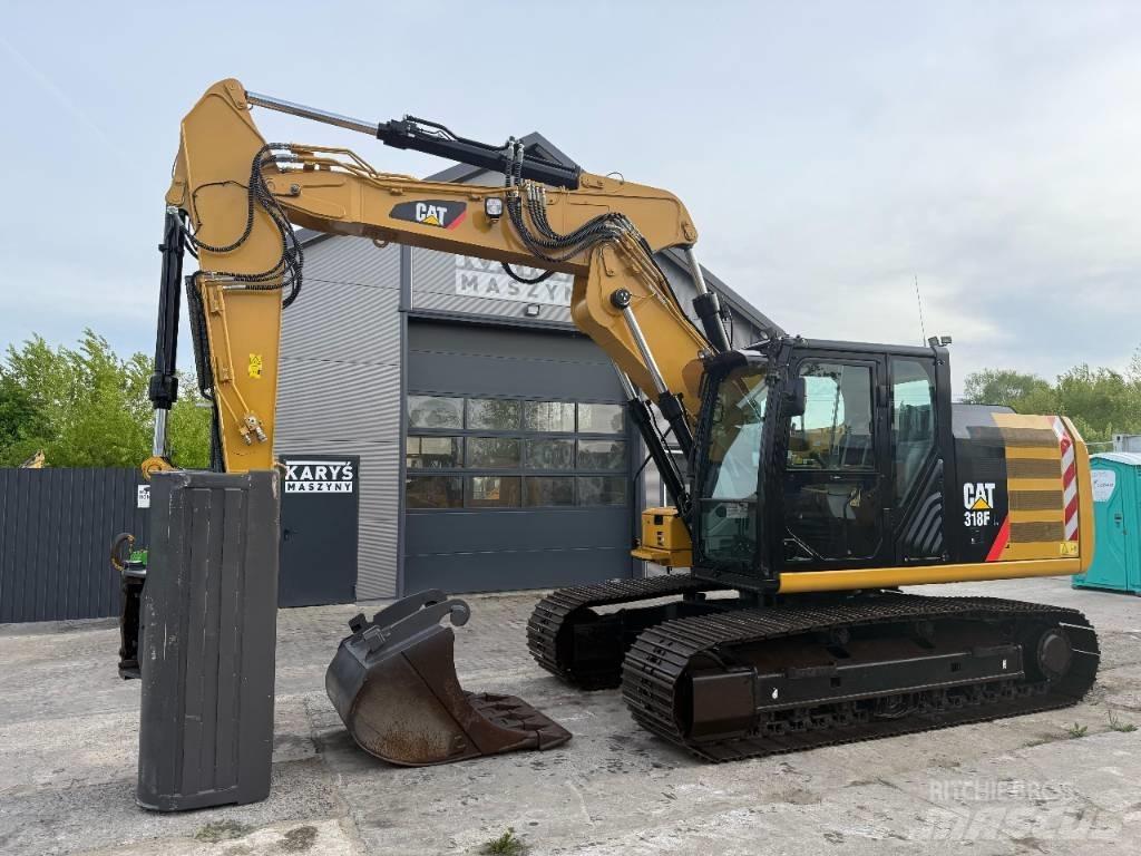 CAT 318 Vikšriniai ekskavatoriai