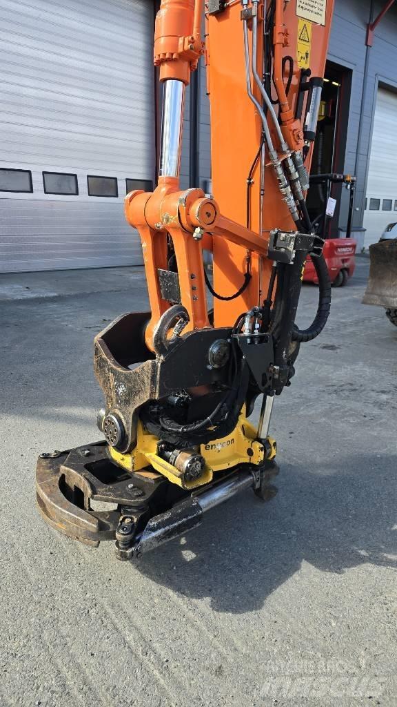 Hitachi ZX 170 W-5 Ratiniai ekskavatoriai