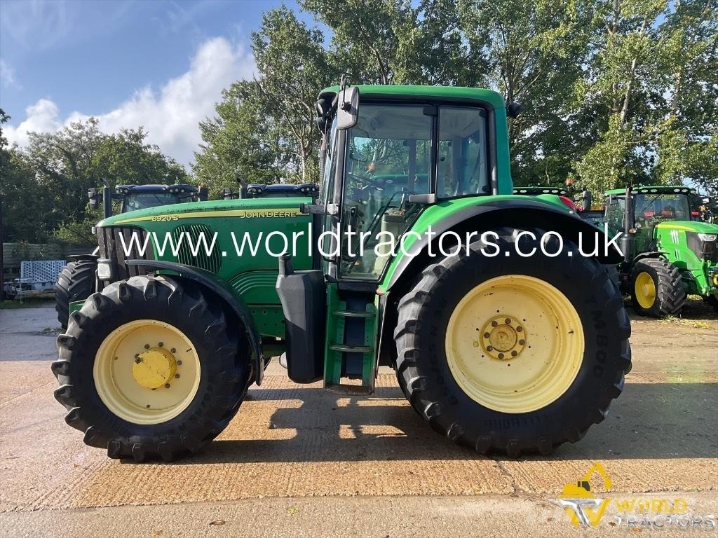 John Deere 6920 S Traktoriai