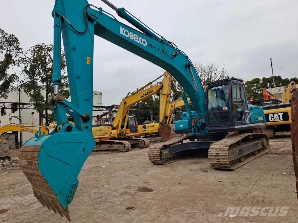 Kobelco SK 200 Vikšriniai ekskavatoriai