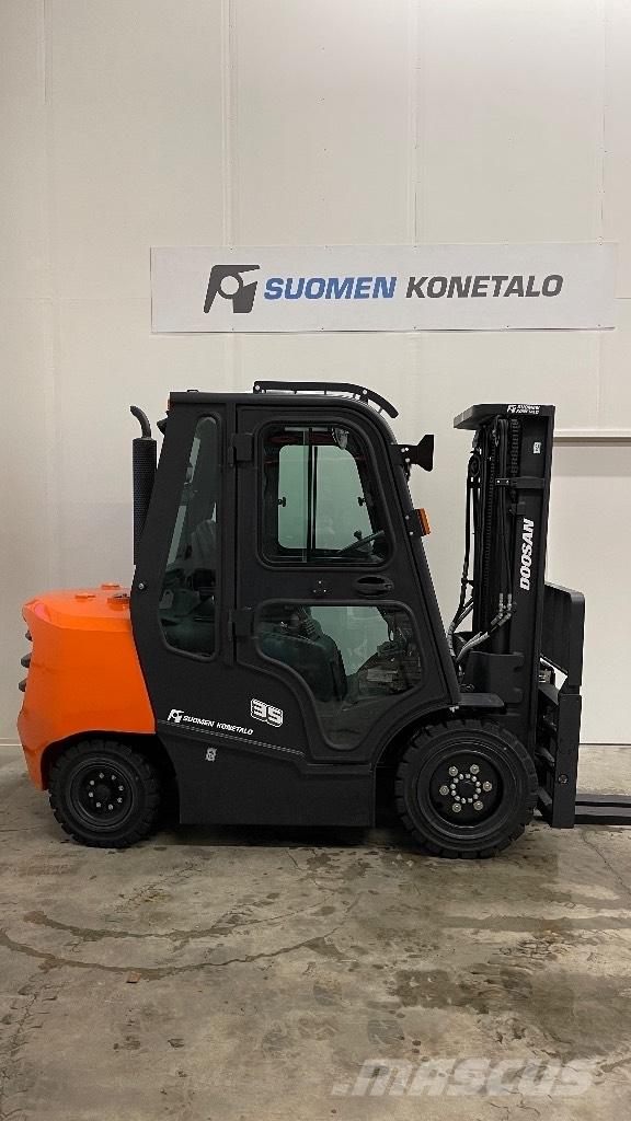 Doosan D35NXP Dyzeliniai krautuvai