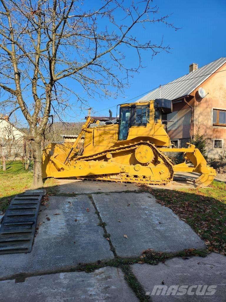 CAT D 6 R II Vikšriniai buldozeriai
