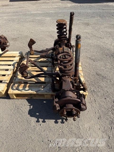 Unimog 424 axles Ašys