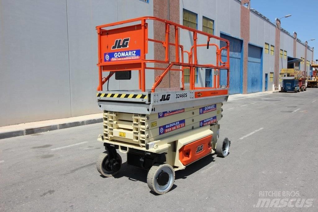 JLG 3246 ES Žirkliniai keltuvai
