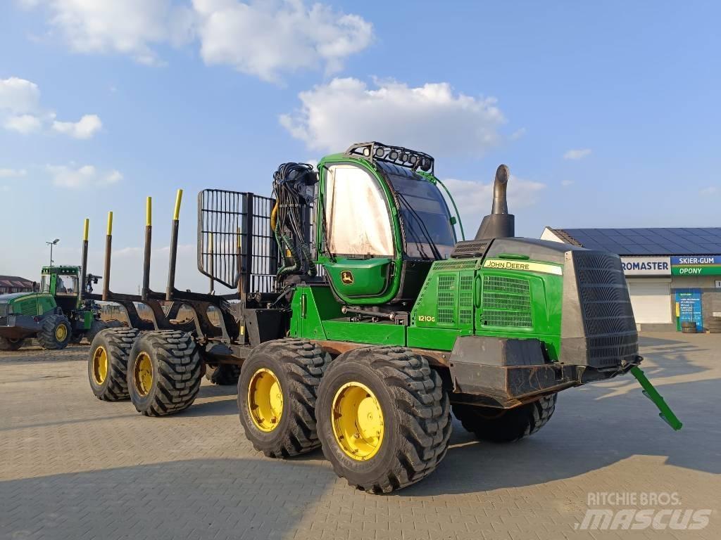 John Deere 1210 G Naudoti miškovežiai (Forvarderiai)