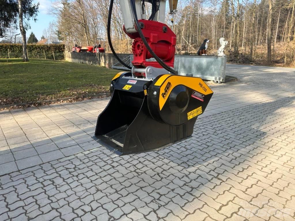 MB Crusher C 50 S4 Smulkinimo kaušai