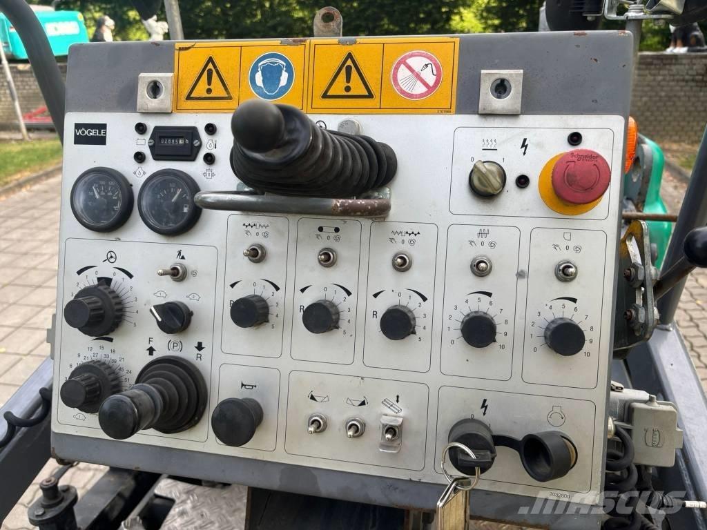 Vögele Super 800 Asfalto klotuvai