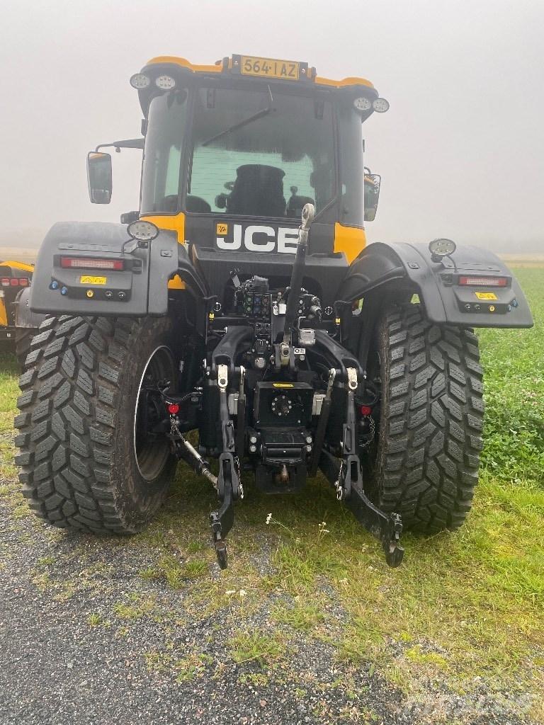 JCB Fastrac 4220 Traktoriai
