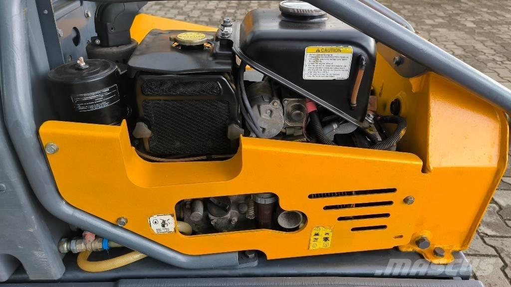 Belle TDX 650 Kiti volai