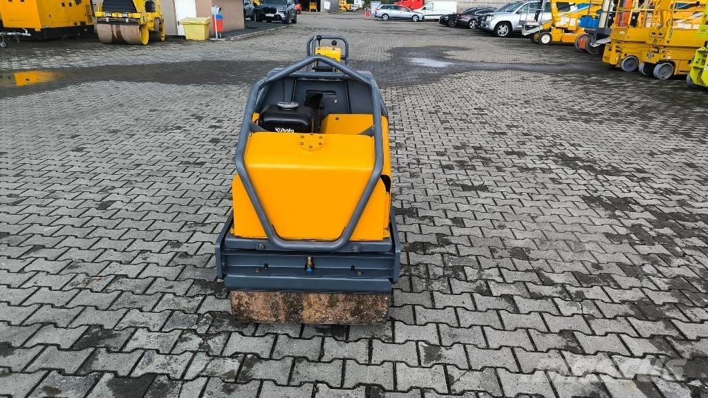 Belle TDX 650 Kiti volai