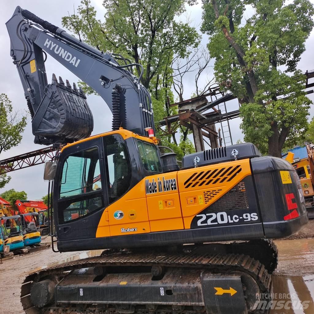 Hyundai 220lc-9s Vikšriniai ekskavatoriai