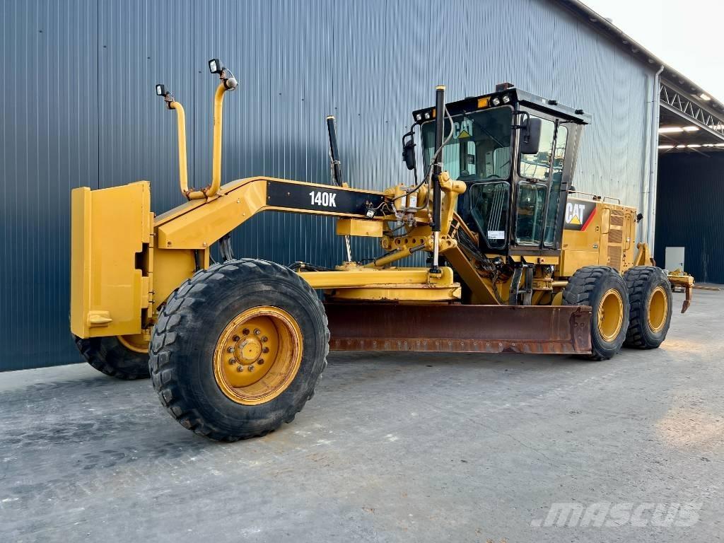CAT 140K Greideriai