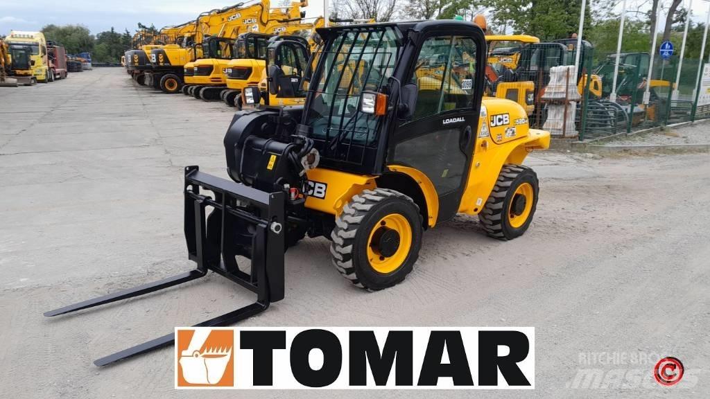 JCB 520-40 Teleskopiniai krautuvai