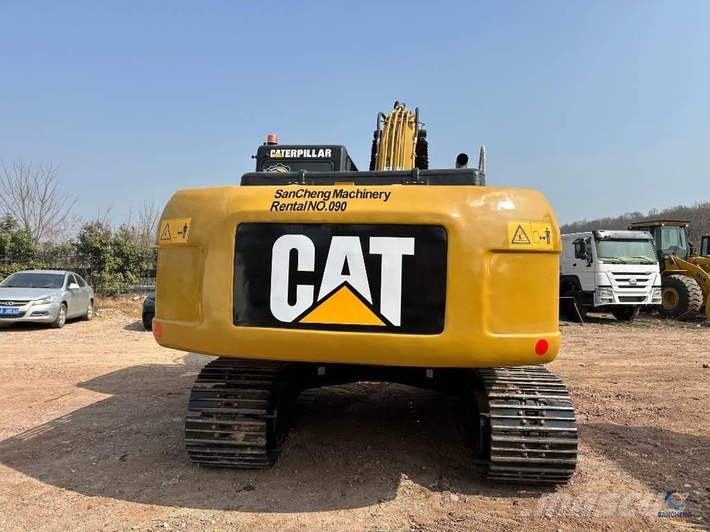 CAT 320D Vikšriniai ekskavatoriai