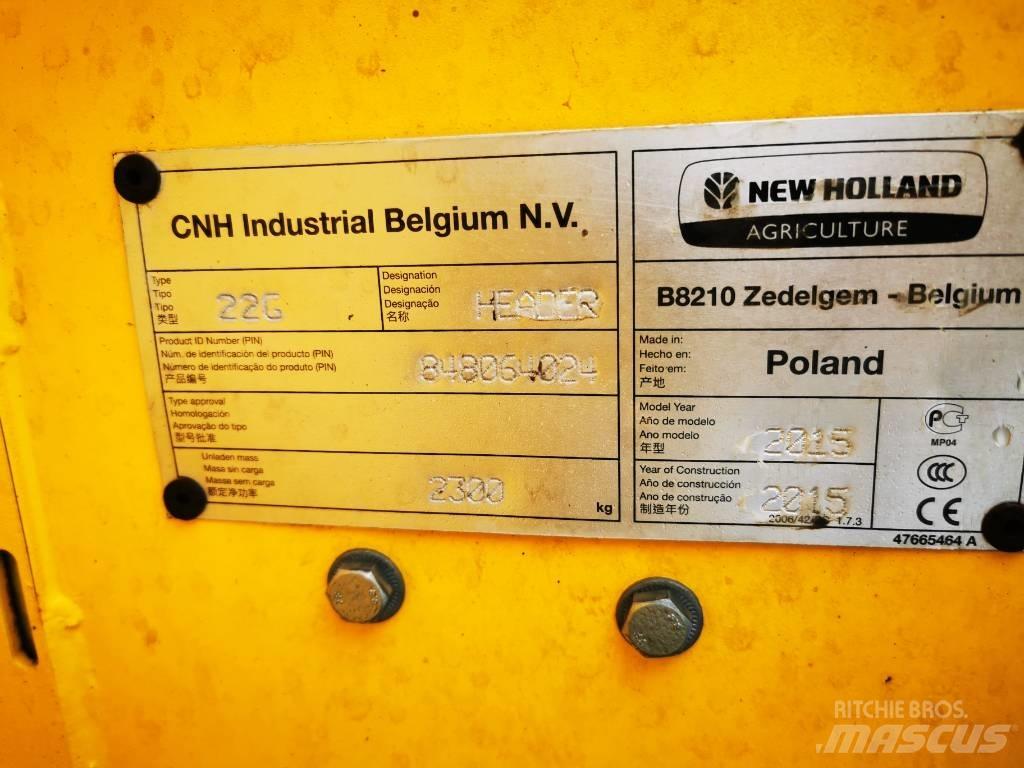 New Holland CX8070 Derliaus nuėmimo kombainai