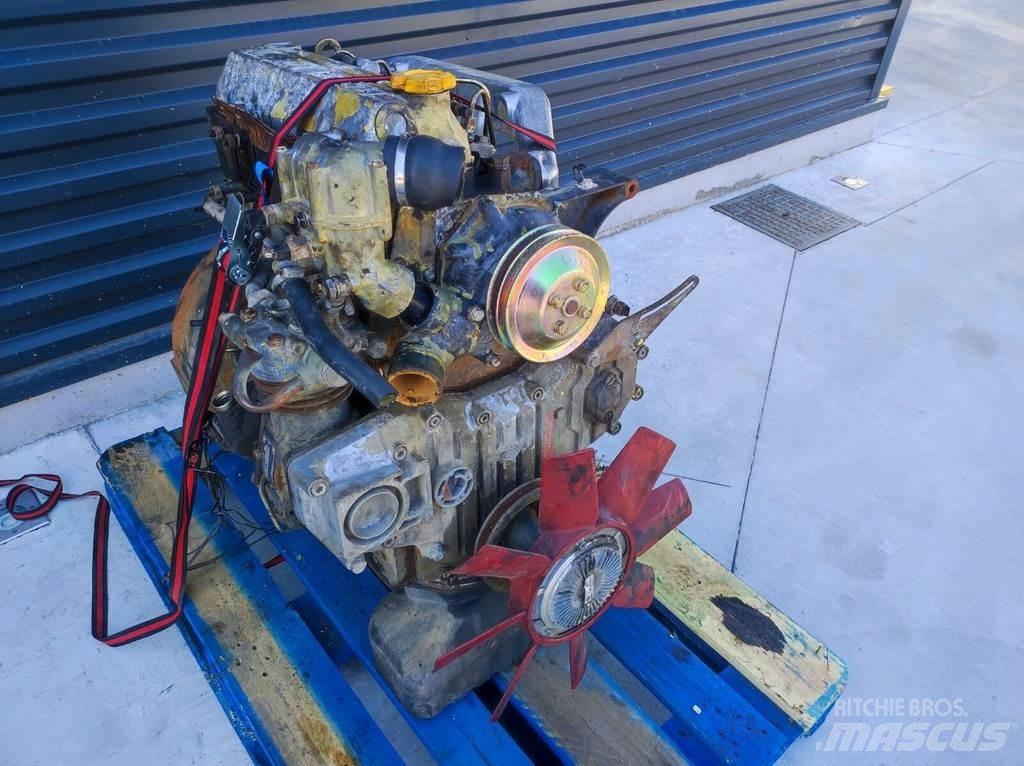 Nissan B440 Varikliai