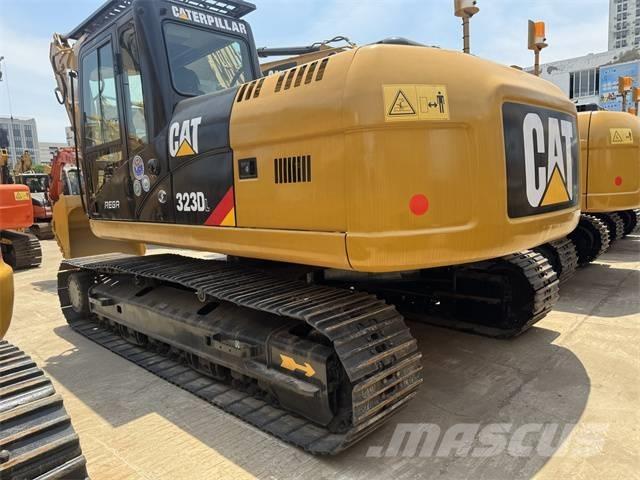 CAT 323 D L Vikšriniai ekskavatoriai