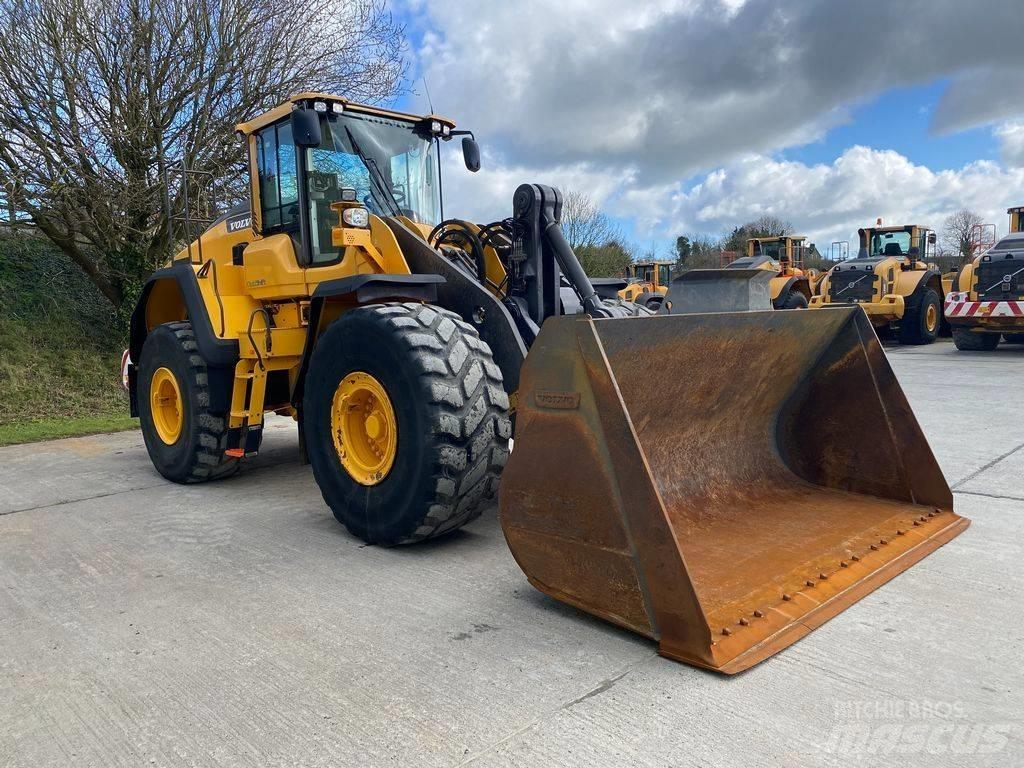 Volvo L 150 H Naudoti ratiniai krautuvai