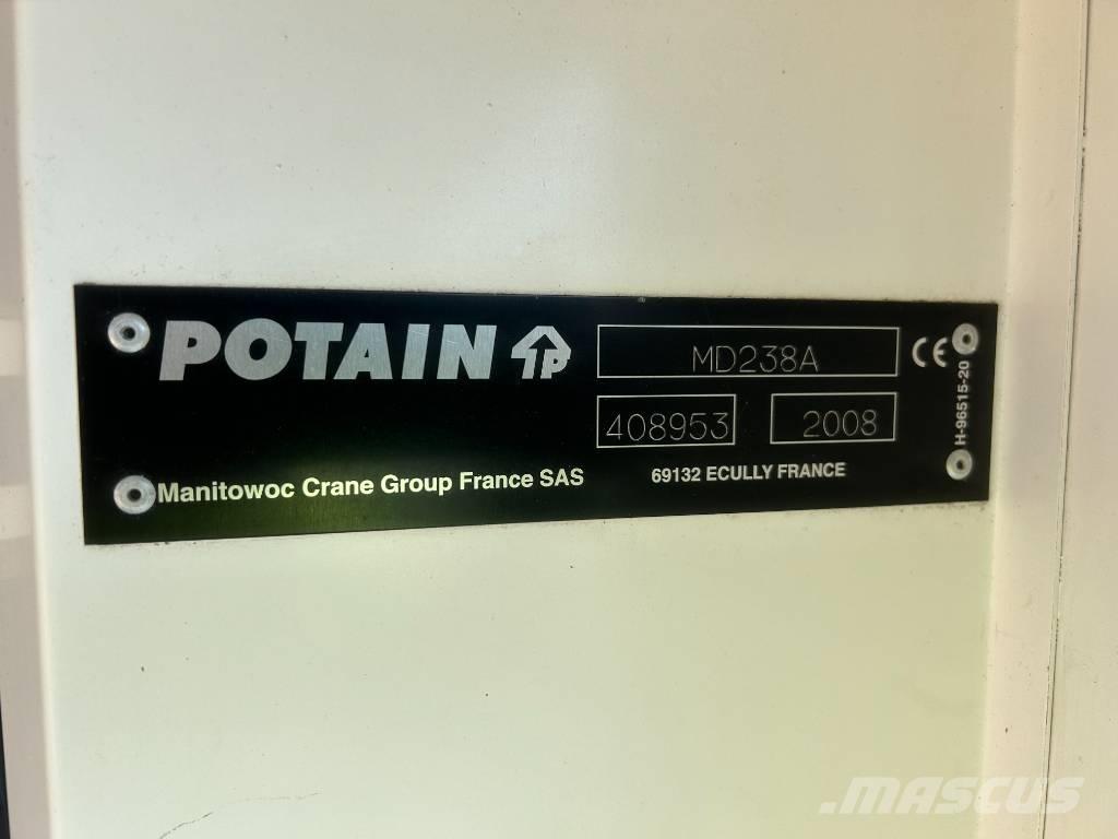 Potain MD238A-J10 Bokštiniai kranai