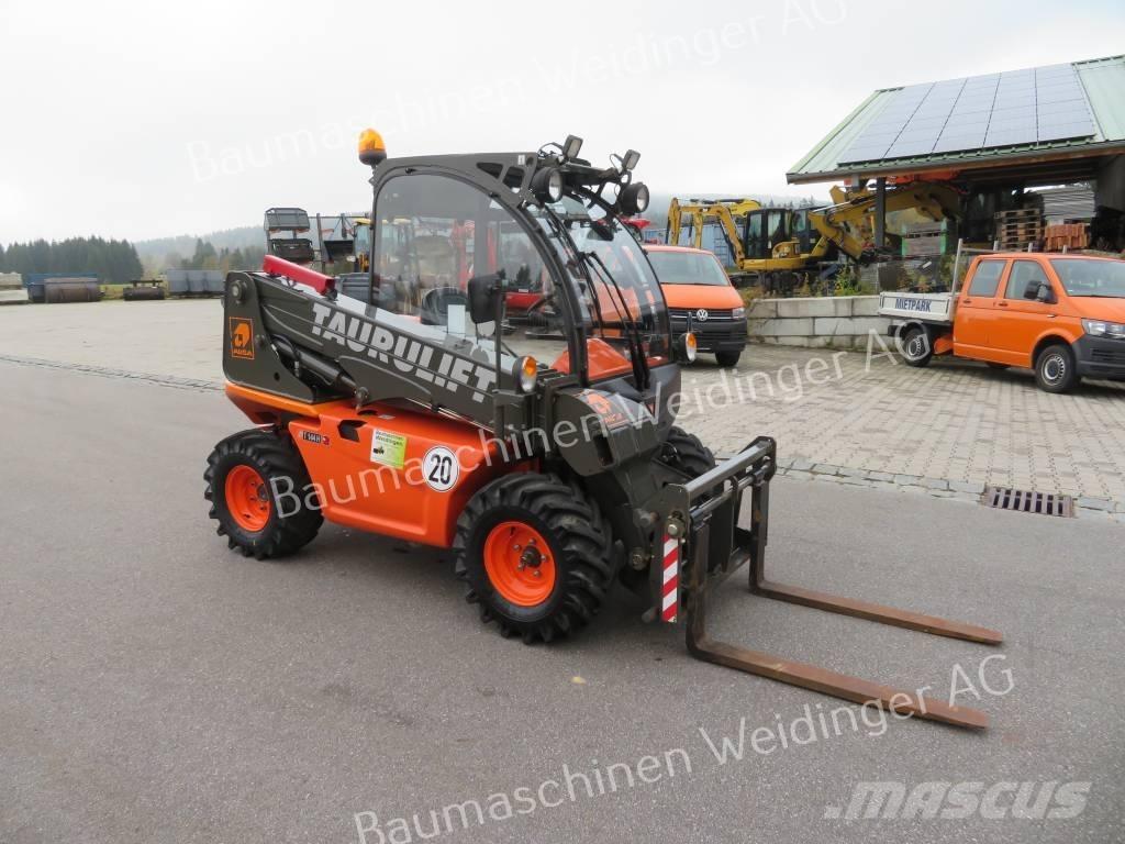 Ausa T 144 HX 4 Teleskopiniai krautuvai