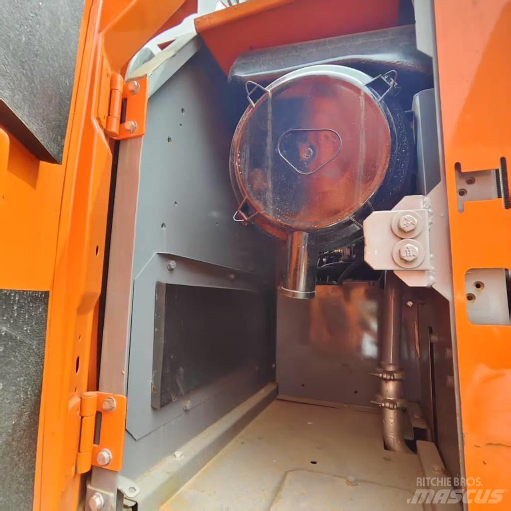 Hitachi ZX 210 Vikšriniai ekskavatoriai